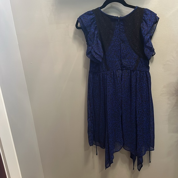 D-Signed Flowy Dress - Picture 2 of 5